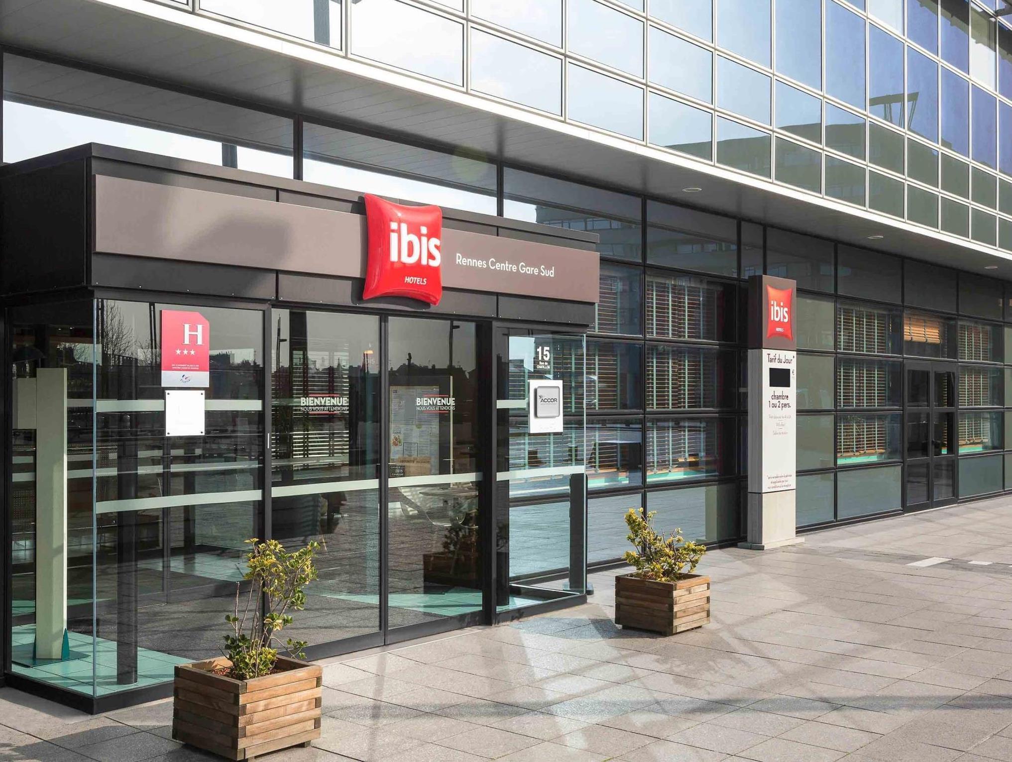 Hotel ibis Rennes Centre Gare Sud Extérieur photo