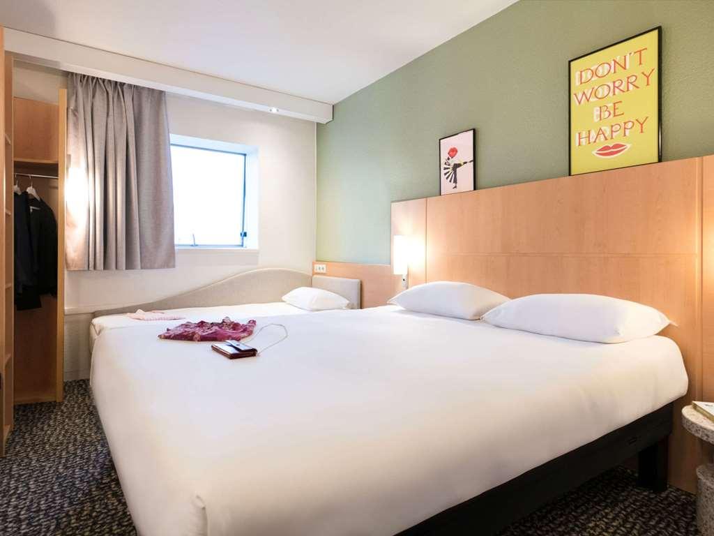 Hotel ibis Rennes Centre Gare Sud Chambre photo