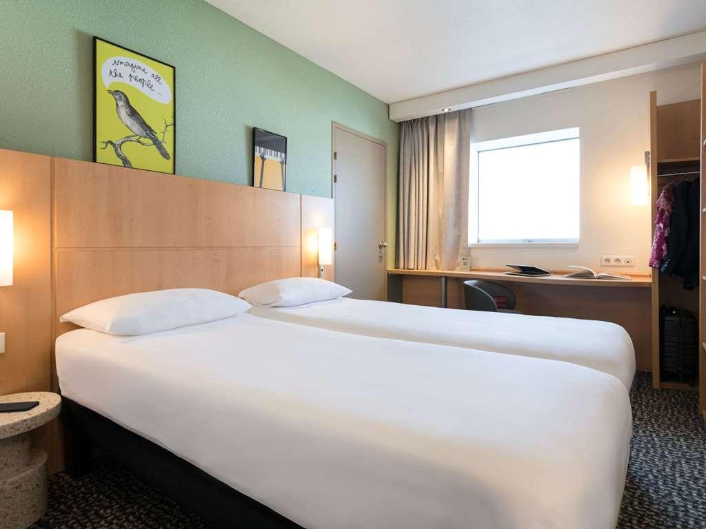 Hotel ibis Rennes Centre Gare Sud Chambre photo