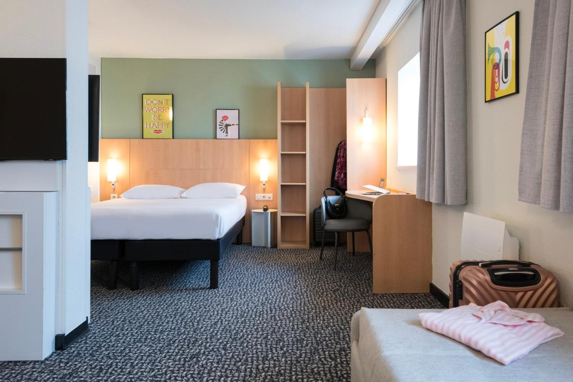 Hotel ibis Rennes Centre Gare Sud Extérieur photo